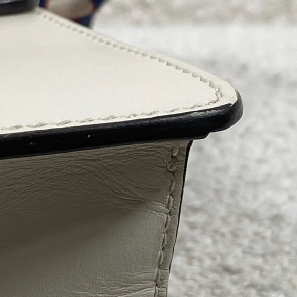 Authentic Pre-Owned Gucci Sylvie Shoulder Bag White - Picture 8 of 16